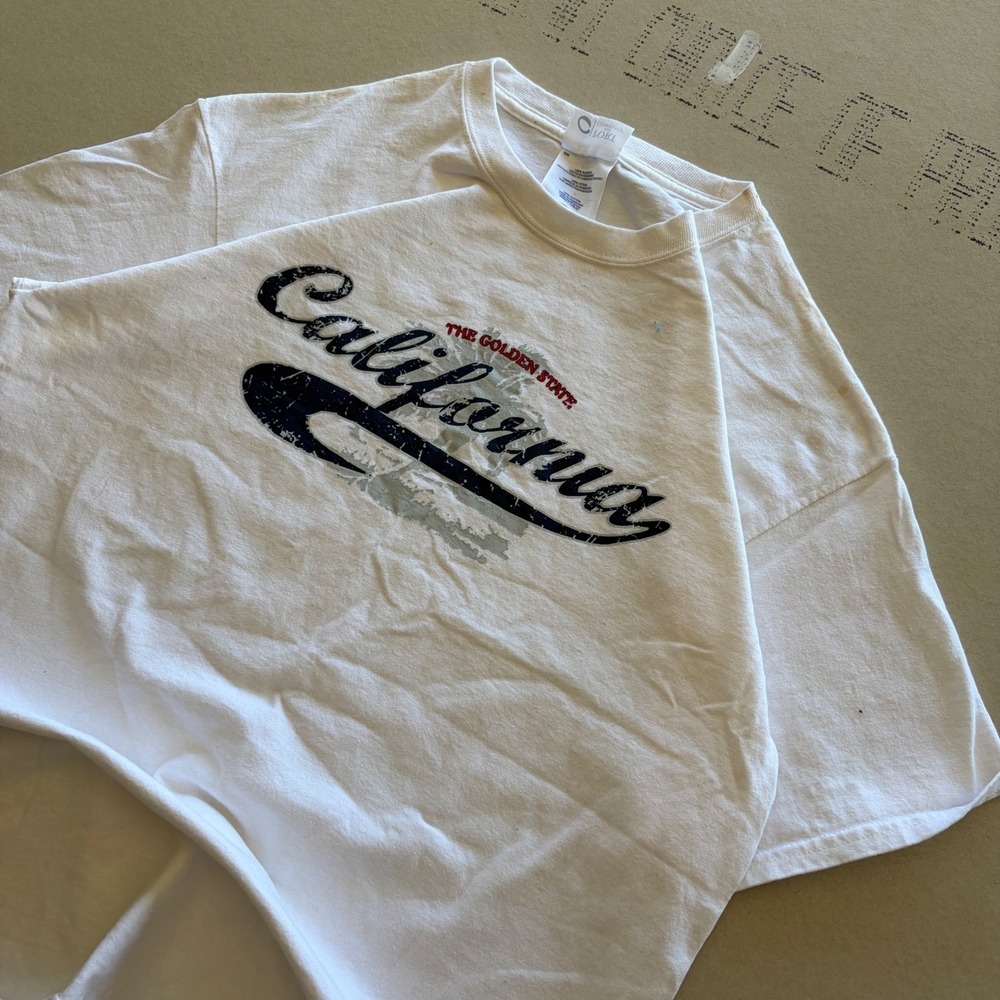 Y2K Surf Vintage California T-shirt
